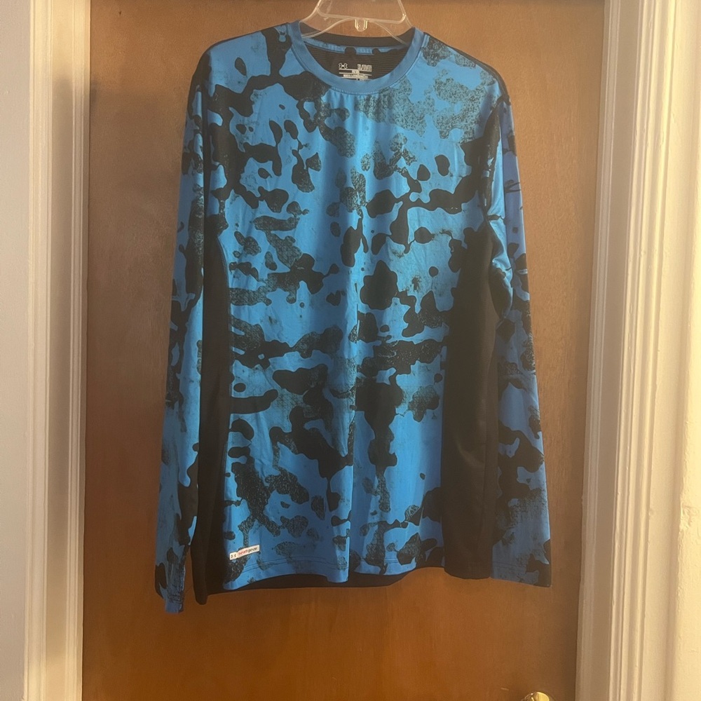 Under Armour HeatGear Fitted Blue and Black Crewneck Long Sleeve Shirt